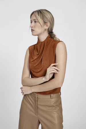 Garbo sleeveless top